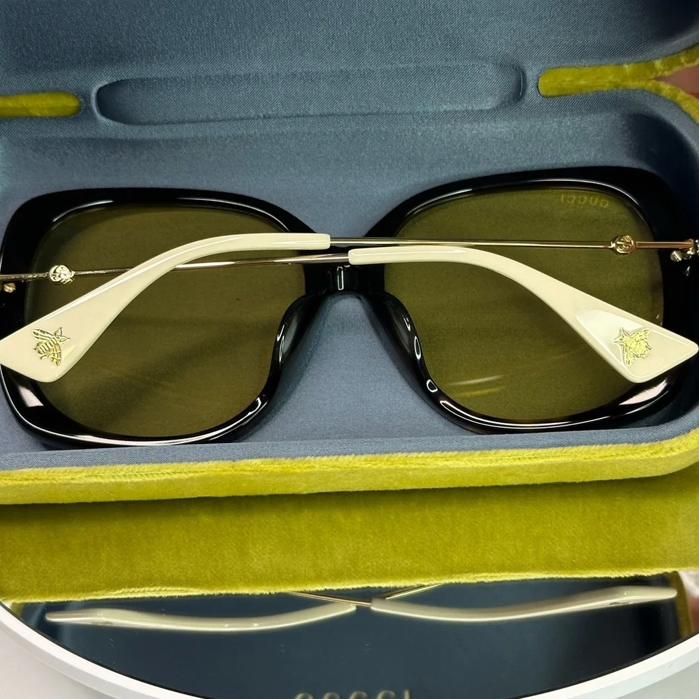 GUCCI SUNGLASSES - Picture 8 of 10
